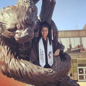 Meet your Posher, Ciara